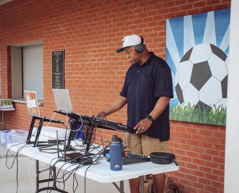 DJ Reggie Regg